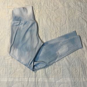 buff bunny texture design leggings size medium woman’s workout smooth shaping